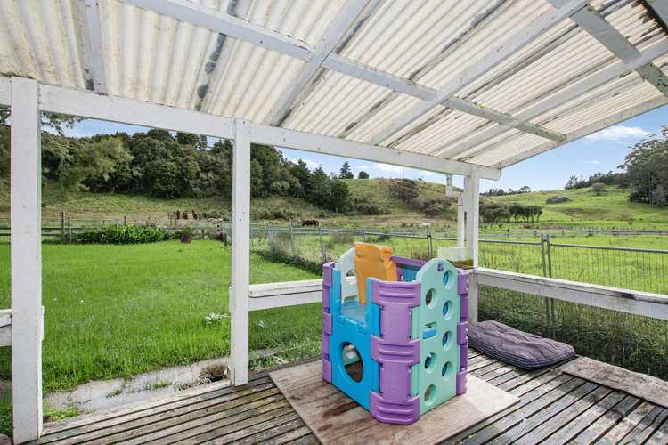 7 Belton Place Hikurangi_9