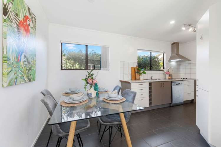 2/5 Hill Crescent Papakura_5