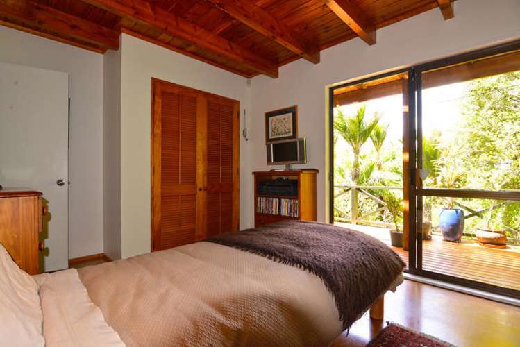 62 Kauri Point Road Laingholm_7