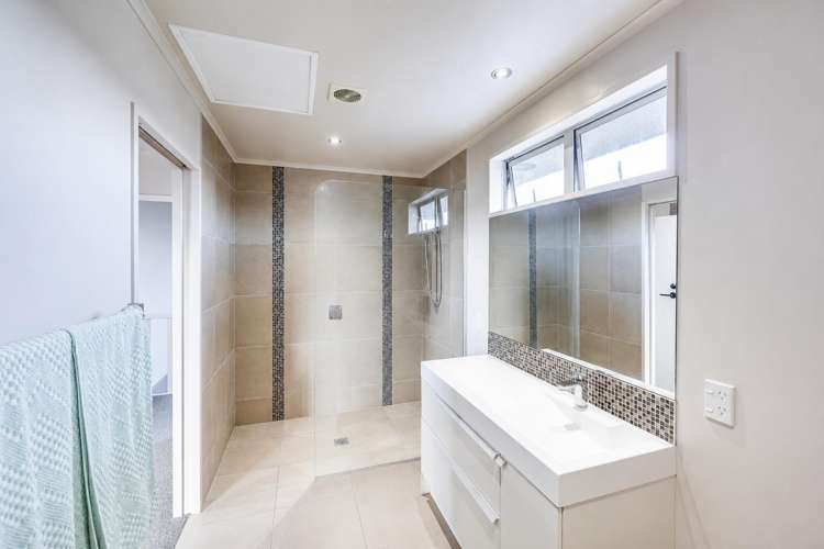 45 Holyrood Street Taradale_9