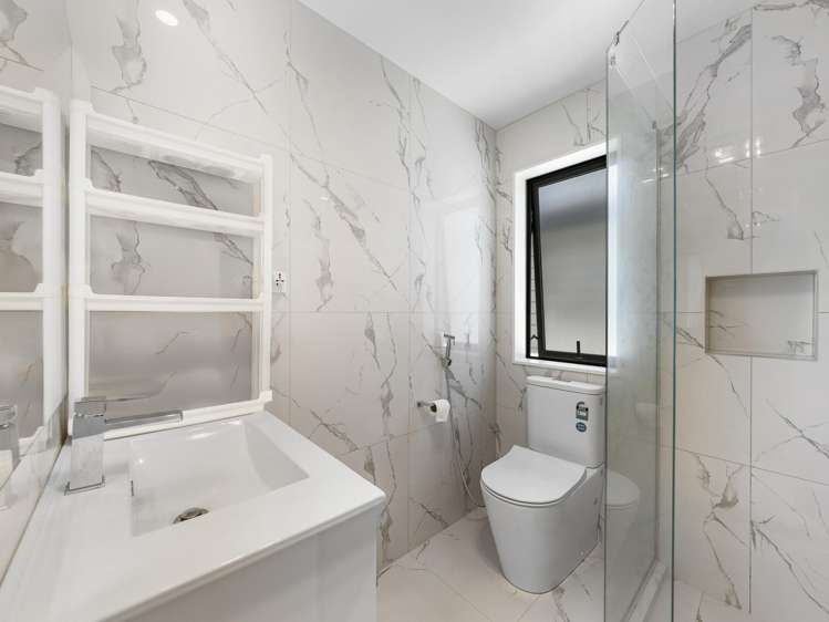 11 Friesian Drive Mangere_24