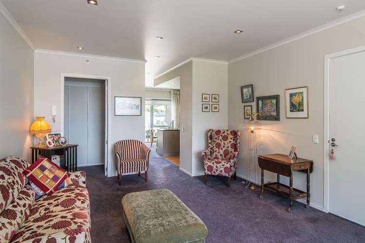 7/4 Dp Seaview Road Paraparaumu Beach_7