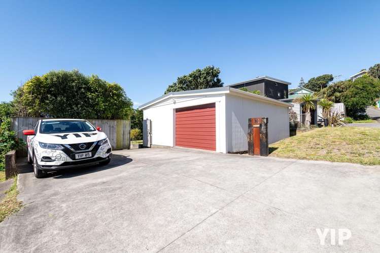 30 Pukerua Beach Road Pukerua Bay_23