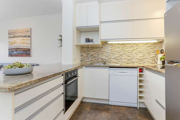 2/2b Atkin Avenue Mission Bay_5