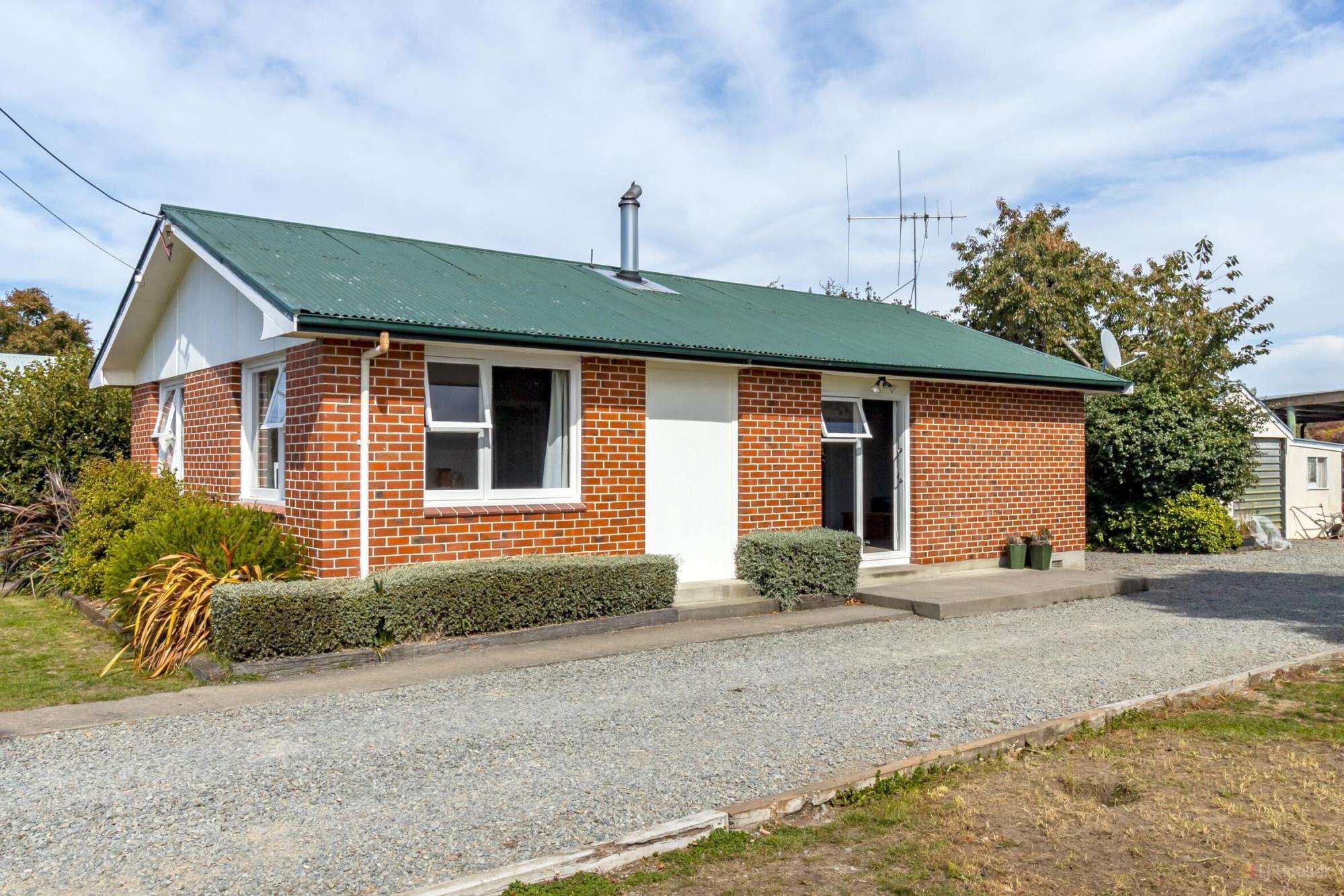 24 High Street Geraldine Timaru Houses for Sale One Roof