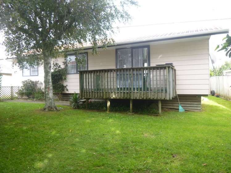 24a Justin Place Te Atatu Peninsula_0