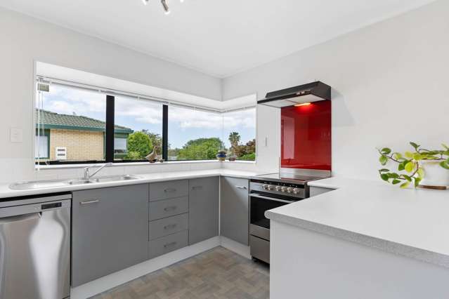 2/19 Bampton Rise Northpark_3