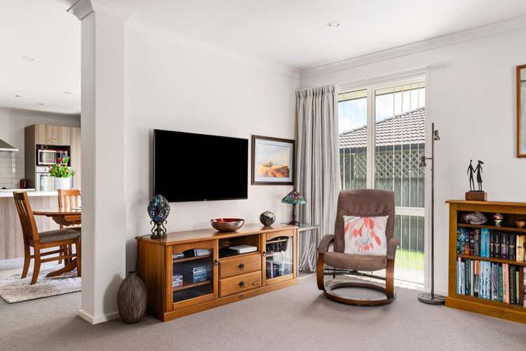 26 Sterling Park Lytton West_8