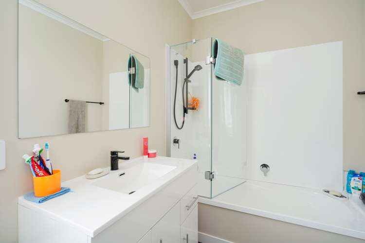 121 Pomona Street Strathern_27