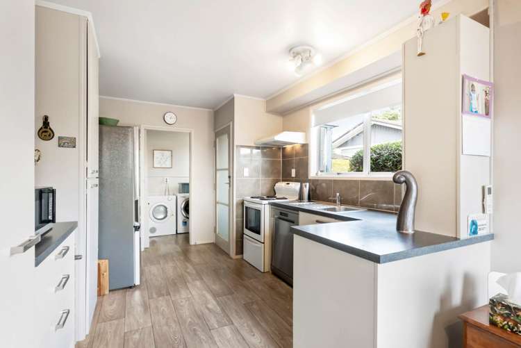 9 Tree View Avenue Glenfield_7