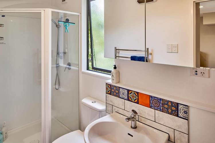 82 Paremata Road Paremata_13