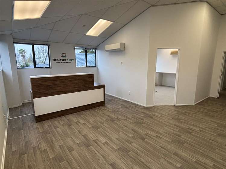 Unit 4 at 6 Tennyson Road Enderley_5