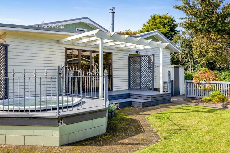 17 Hoyle Place New Plymouth Central_12