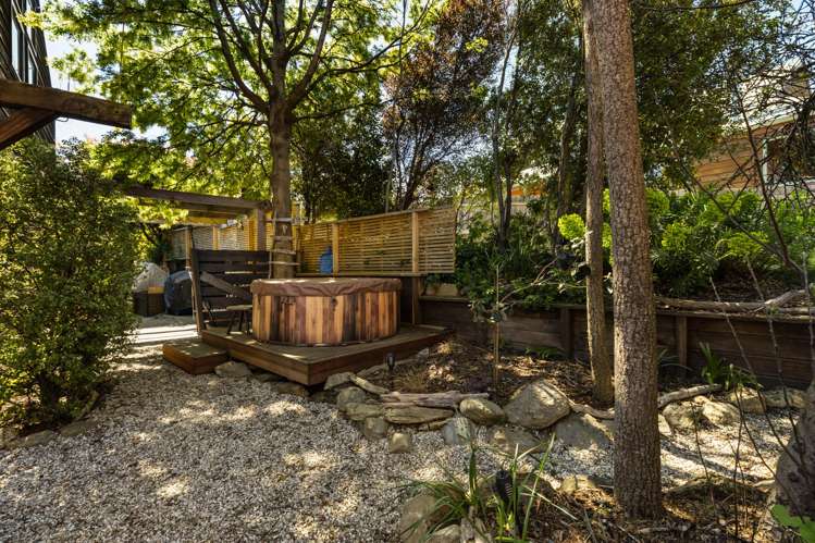 16A Mount Iron Drive Wanaka_21