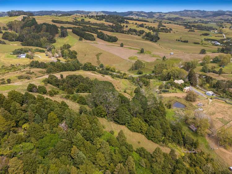 332 Komokoriki Hill Road Makarau_56