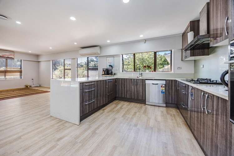 14 Angelo Avenue Howick_10