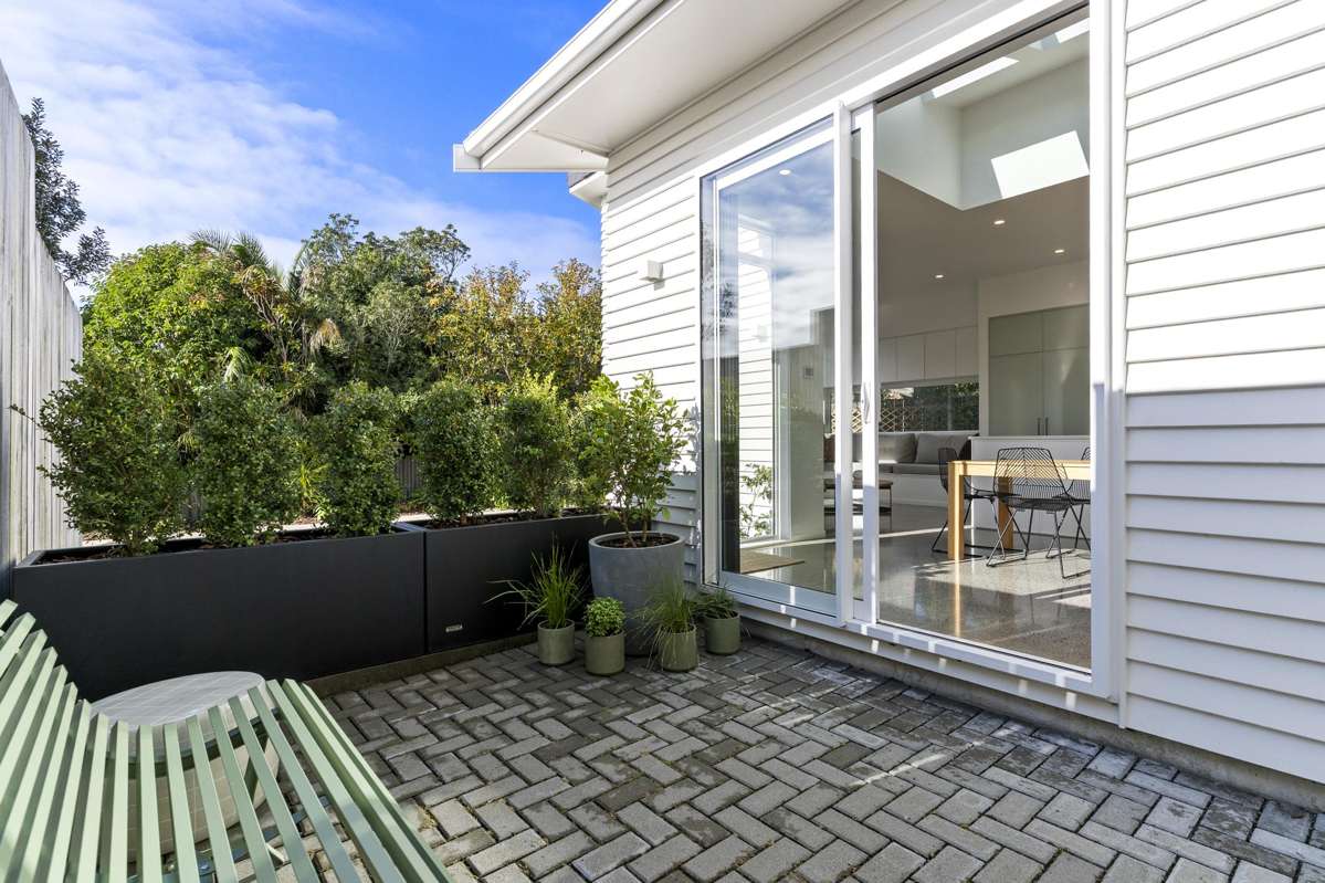 60A Premier Avenue_4