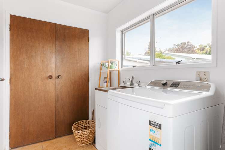 46b Jonathon Street Brookfield_13