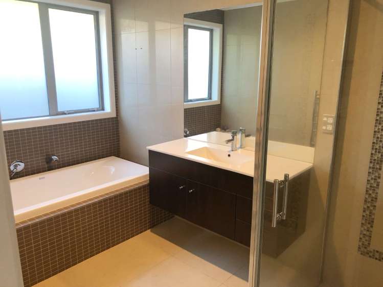 8 Tallentire Crescent Huntington_9