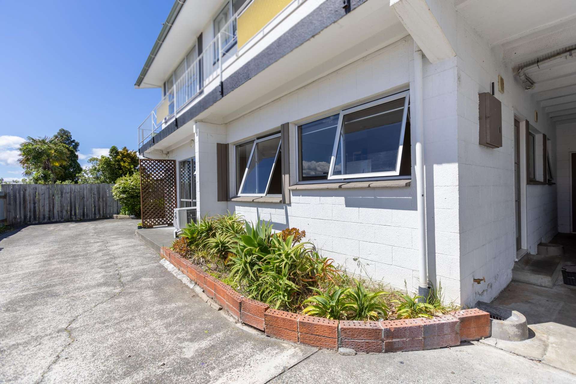 6/8 Lee Road Taradale_0