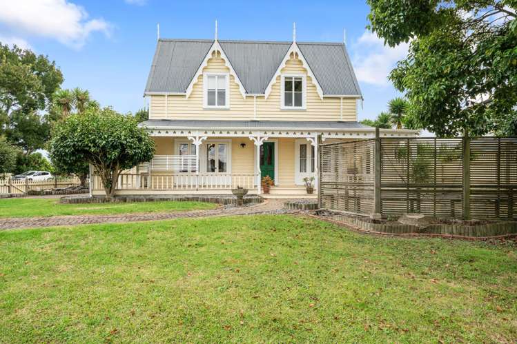 2 Brylee Drive Conifer Grove_41