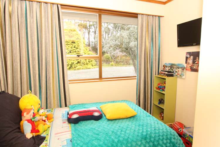 141 Myross Road Myross Bush_9