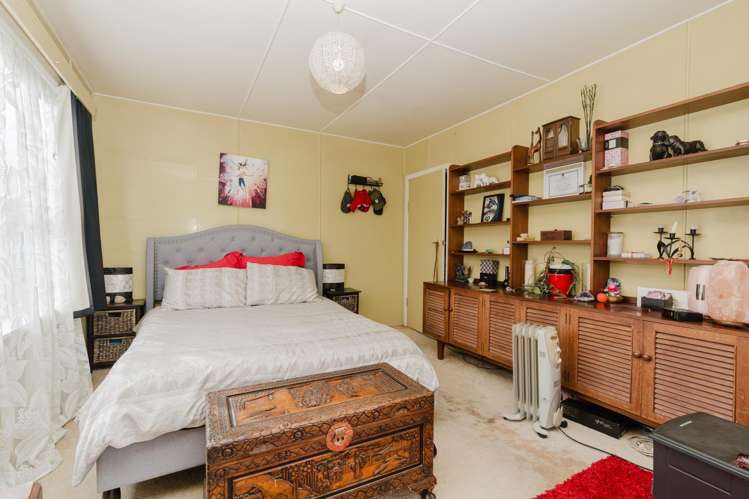 26 Argyle Street Hamilton East_22