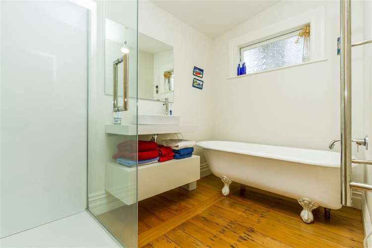 5 Owens Road Devonport_12