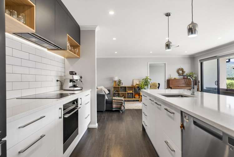 153 John Burke Drive Aotea_7