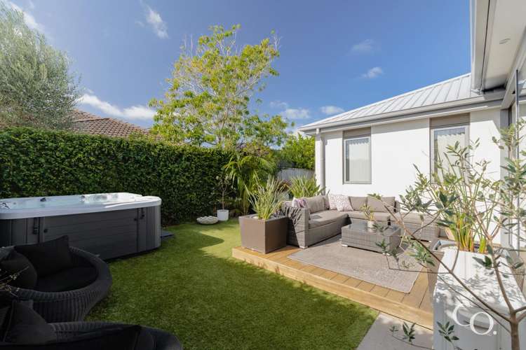 35 Awatira Drive Papamoa Beach_14