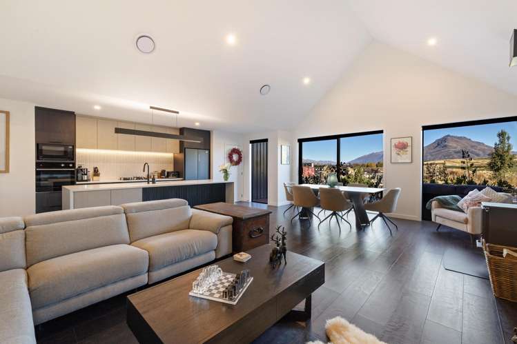 51 Shelduck Road Jacks Point_6