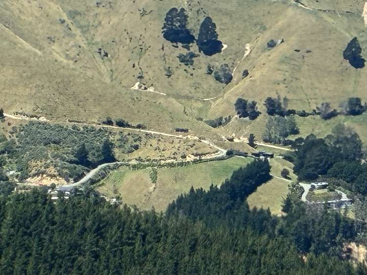 Cissy Bay Road, Cissy Bay French Pass_24