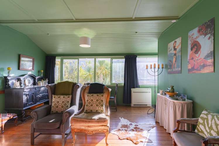 17A Taranaki Street Picton_23