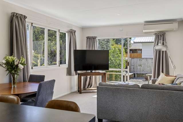 2/10 Laughton Street Taupo_1