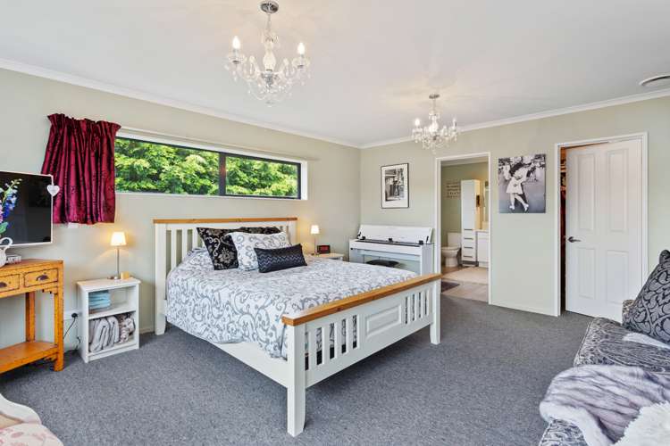 730 Two Chain Road Swannanoa_11