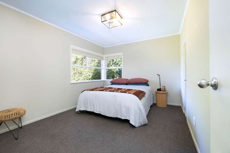 52 Hilling Street Titirangi_16