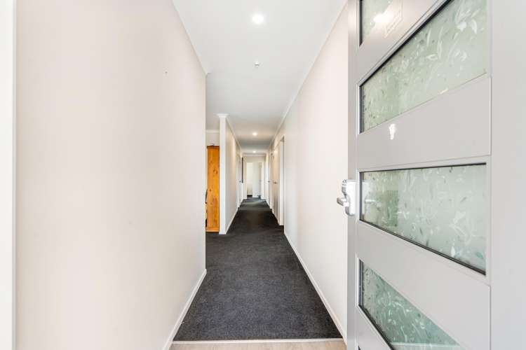 8 Ballantyne Avenue_4