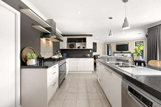 8 Aquila Crescent Rototuna North_3