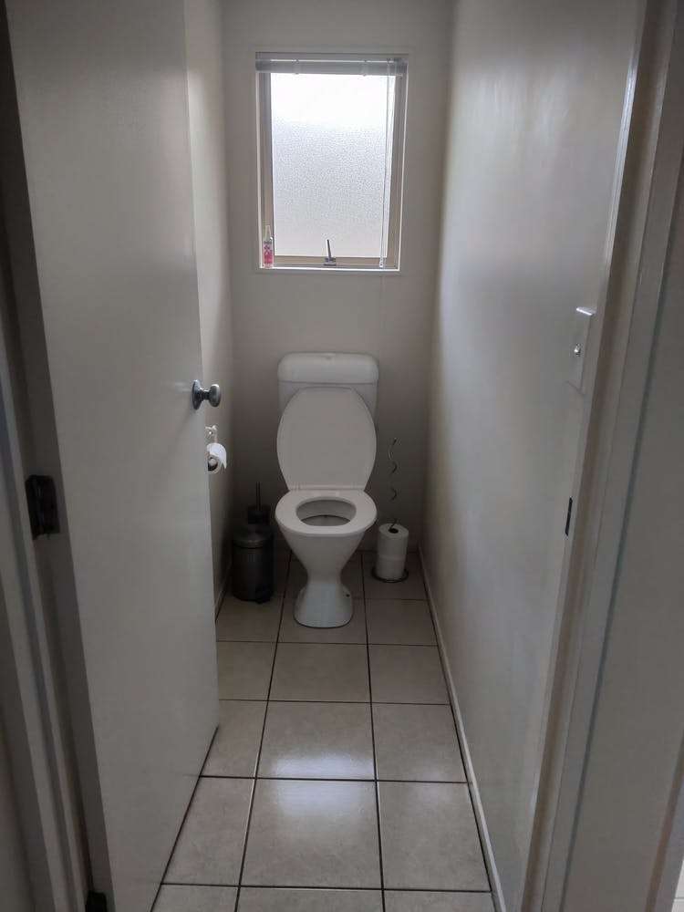 7 Royalpark Place Favona_11