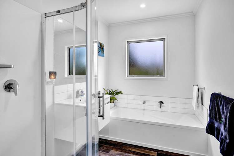 25c Mason Road Hawera_17