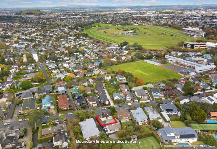 45a Saint Vincent Avenue Remuera_7