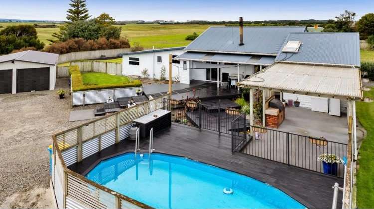 1288 Normanby Road Manaia_48