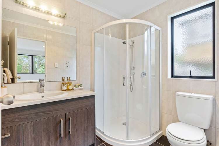 1/1600a Great North Road Waterview_17