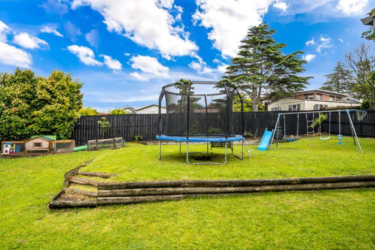 1/7 Howe Street Howick_17