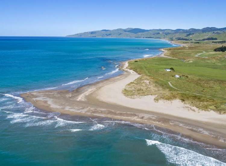 13 Nunu Drive Flat Point_20