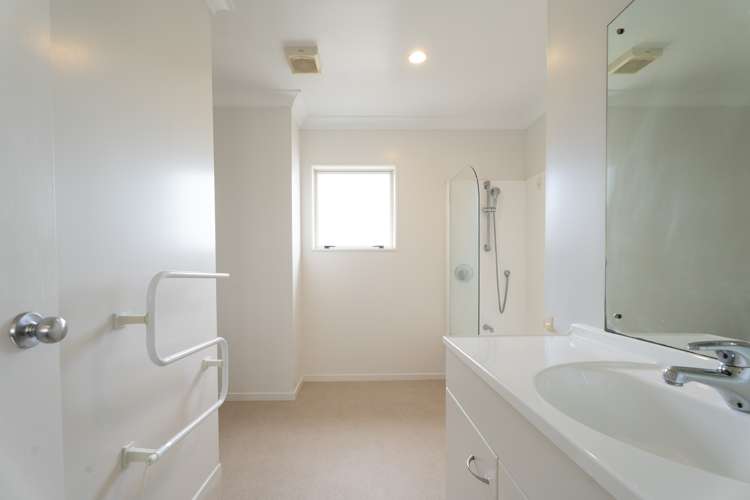 10a Trafalgar Street Johnsonville_17