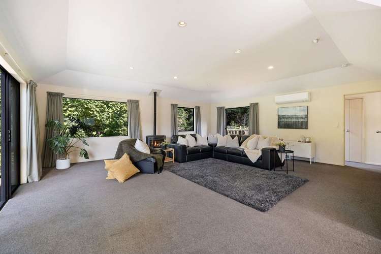 37 Larch Hill Place Queenstown_6