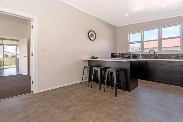 11 Endcliffe Road Kaiti_10