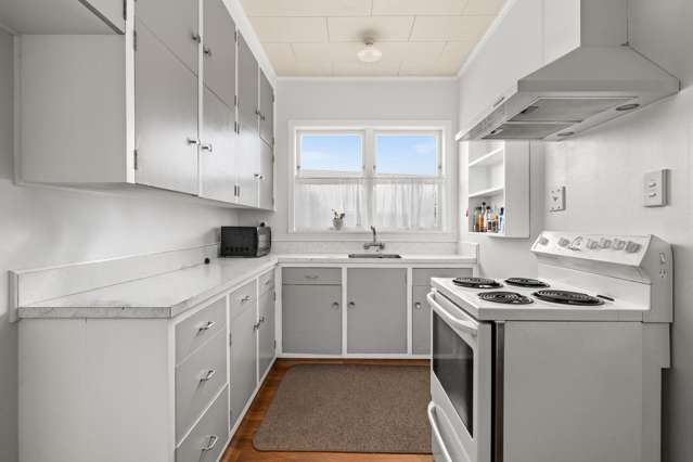 2/210a Grove Road Mayfair_1