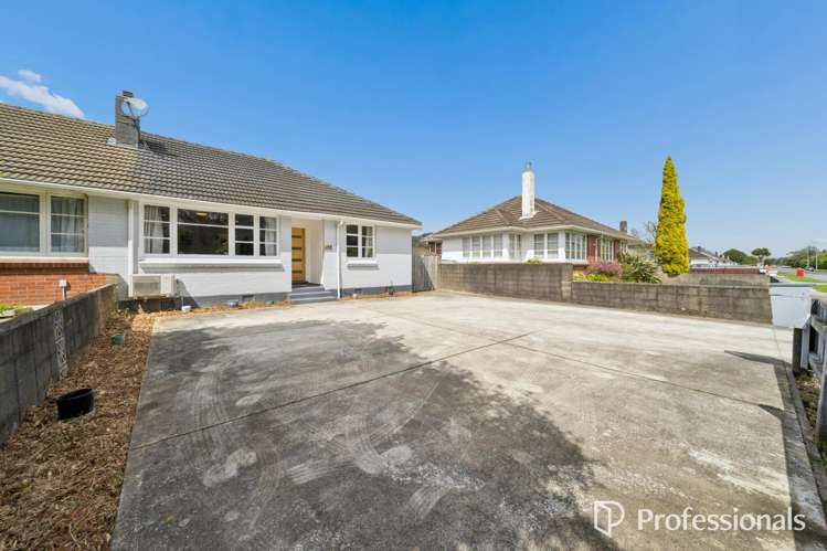 214 Cambridge Terrace Naenae_16